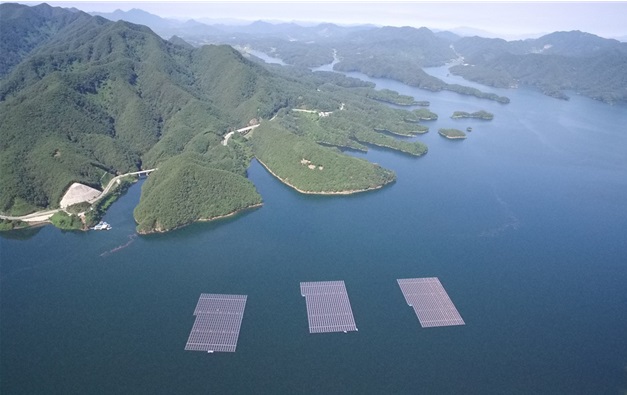 [아시아투데이] 수자원공사-서부발전, 댐 수면 태양발전 개발 협력 위한 협약 체결 이미지[1]